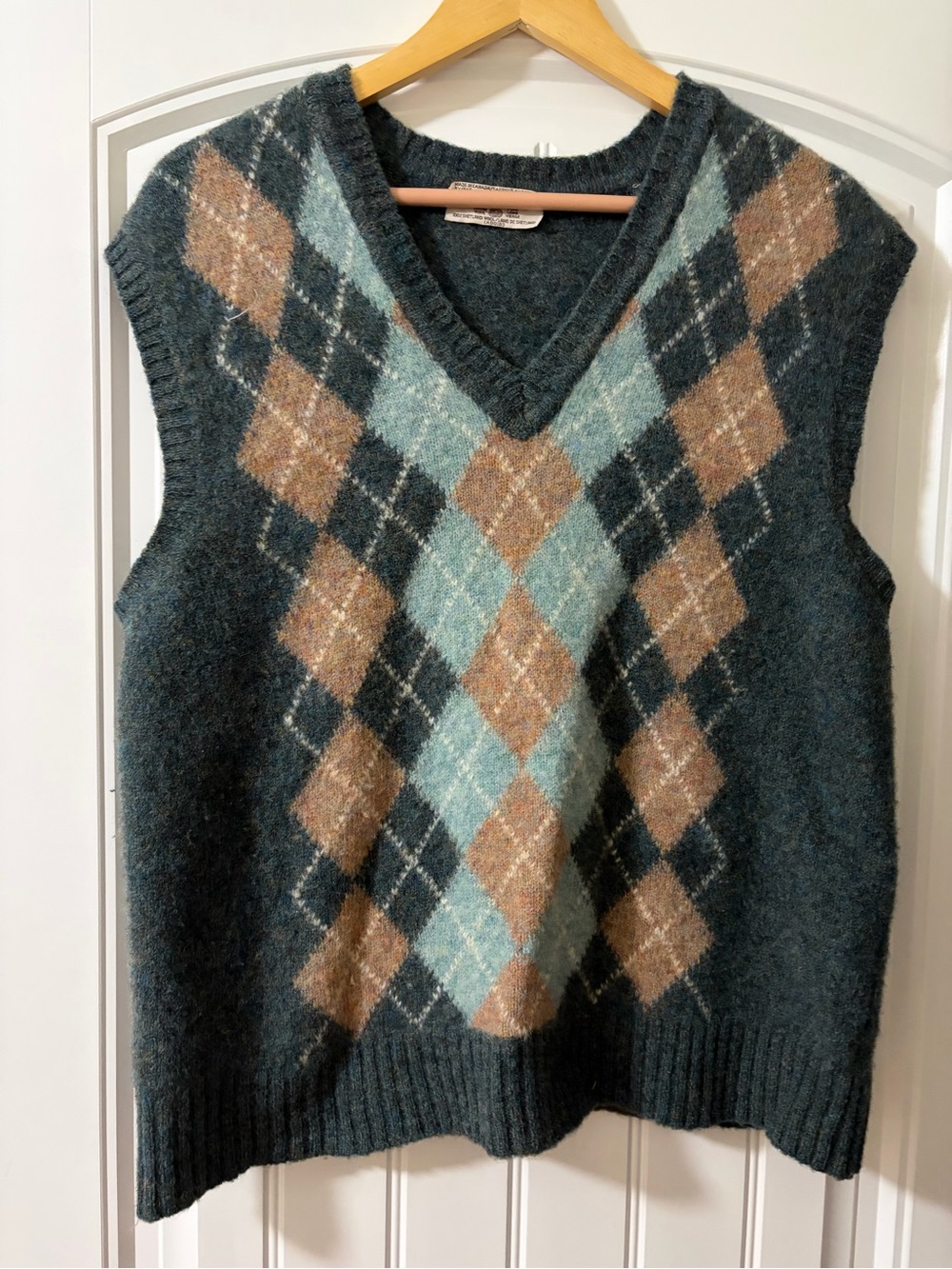 Vintage Shetland Wool Dark Green Argyle V-Neck Sweater Vest